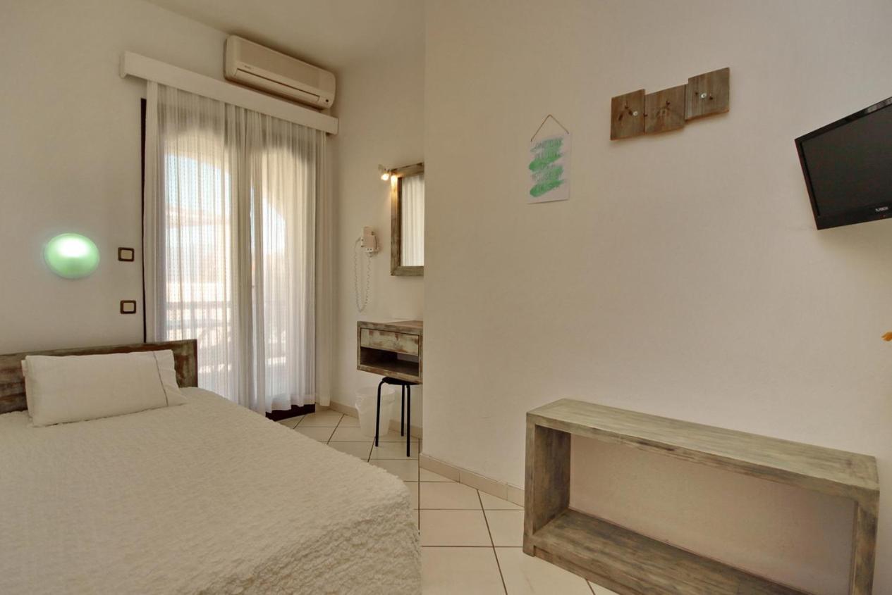 Pallas Pension Elafonissos Room photo